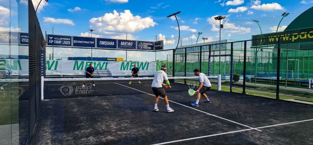Padel Center — club de padel în Dumbrăvița